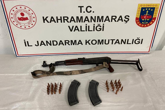SİLAH VE MÜHİMMAT OPERASYONUNDA KALEŞNİKOF TÜFENK ELE GEÇİRİLDİ