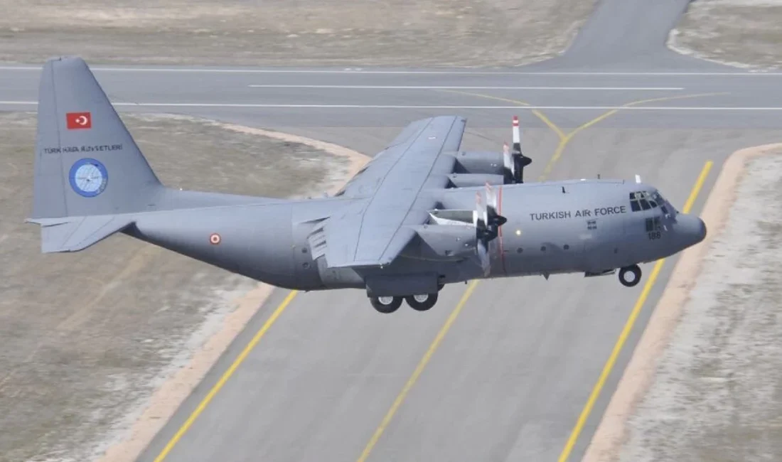 Türkiye'ye dönen bir C-130 askeri kargo uçağı Gürcistan-Azerbaycan sınırında düştü.