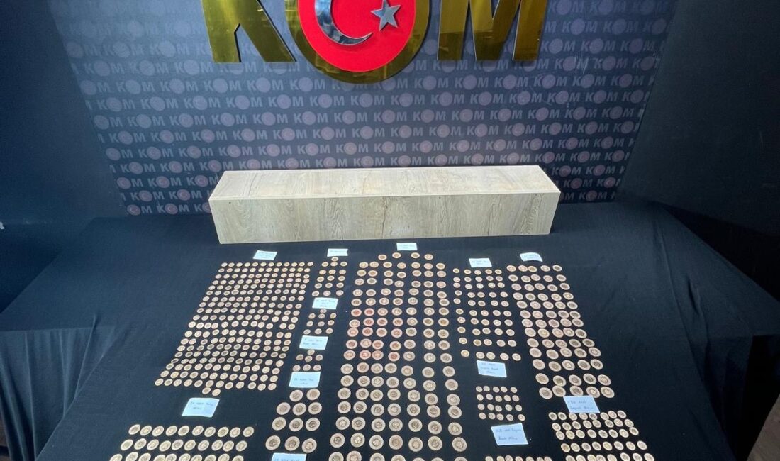 Kahramanmaraş’ta Sahte Altın Operasyonu: 977 Adet Ele Geçirildi